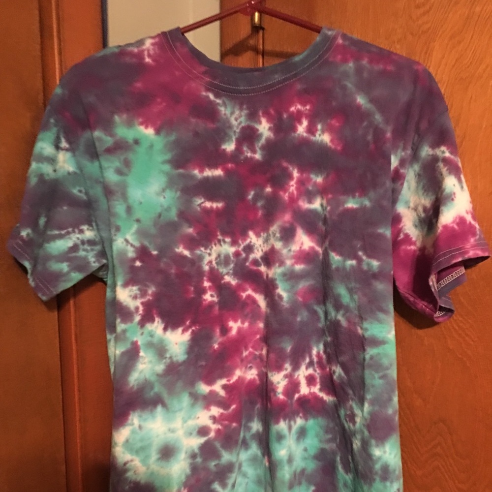 Woman’s tye dyed T shirt brand new